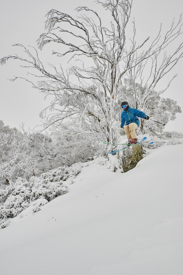 Ski Club Of Victoria - Ivor Whittaker Lodge Mount Buller Kültér fotó